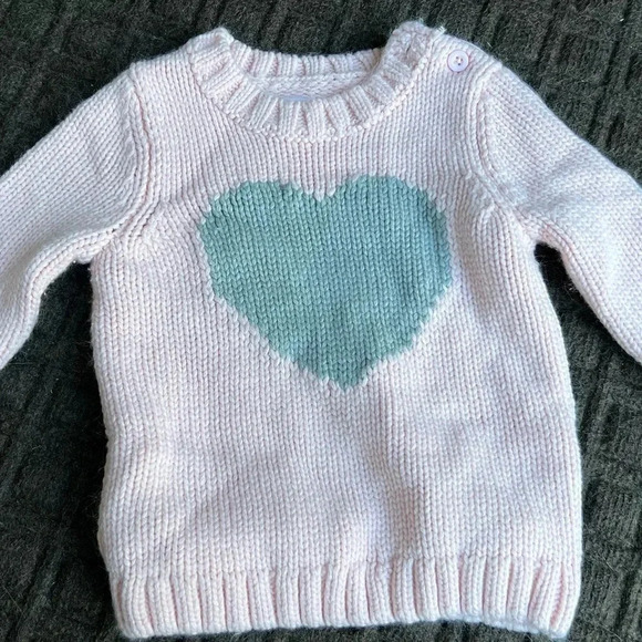 Joe Fresh soft light pink sweater. Size 18-24 months - Picture 1 of 2
